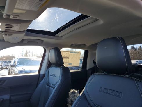 New 2026 Ford Maverick Lobo AWD/4WD image 10