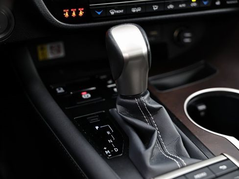 Used 2022 Lexus RX 350 AWD w/ Premium Package image 39