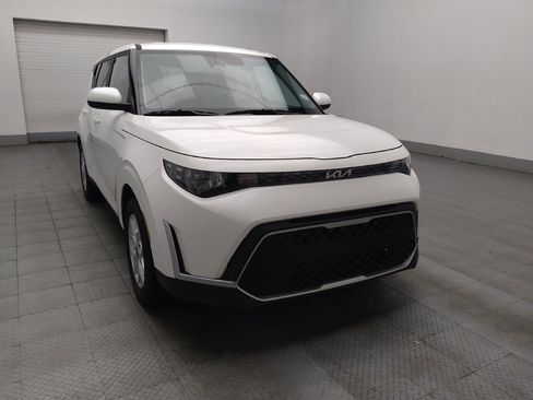 Used 2025 Kia Soul LX w/ LX Technology Package image 13