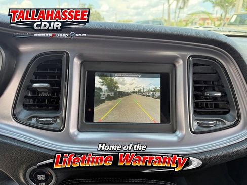 Used 2023 Dodge Challenger SXT RWD image 17