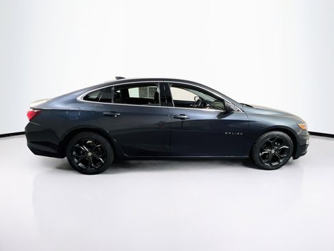 Used 2021 Chevrolet Malibu LT w/ Leather Package FWD image 4