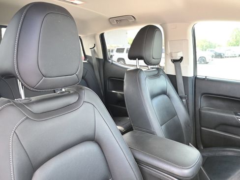 Used 2018 Chevrolet Colorado LT w/ Luxury Package, Chrome RWD image 32