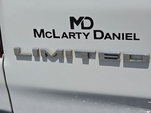 Used 2021 RAM 1500 Limited w/ Off Road Group AWD/4WD image 9
