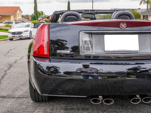 Used 2006 Cadillac XLR image 86