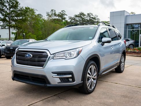 Used 2022 Subaru Ascent Limited w/ Technology Package AWD/4WD image 11