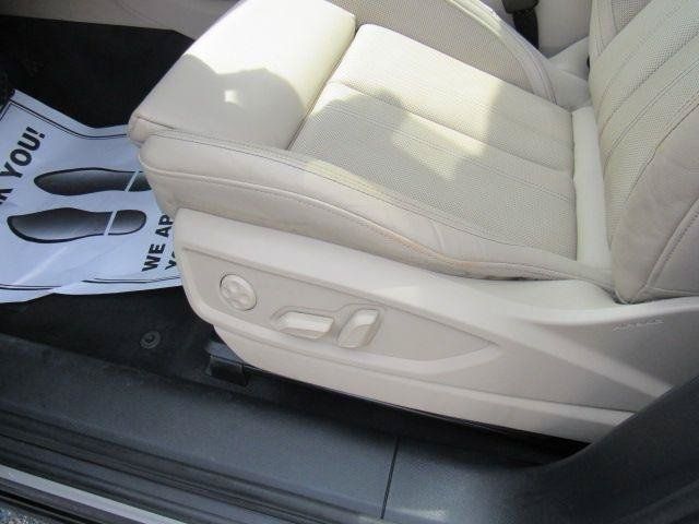 Used 2021 Audi Q5 Prestige w/ Prestige Package AWD/4WD image 26
