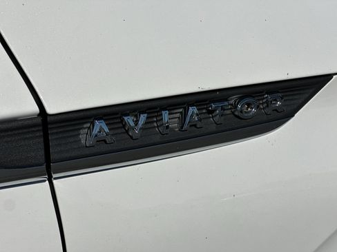 New 2026 Lincoln Aviator Reserve AWD/4WD image 27