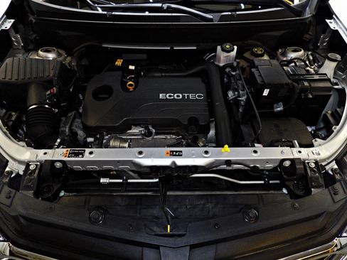 Used 2021 Chevrolet Equinox LT w/ Driver Convenience Package image 23