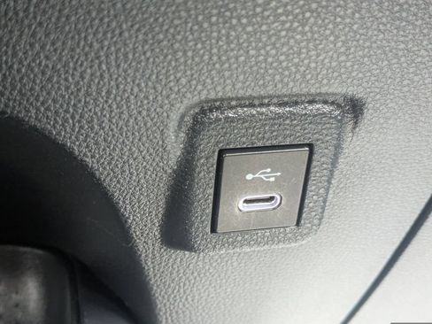 Used 2024 Toyota Corolla LE FWD image 19