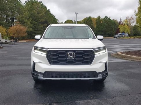 New 2025 Honda Pilot EX-L image 2