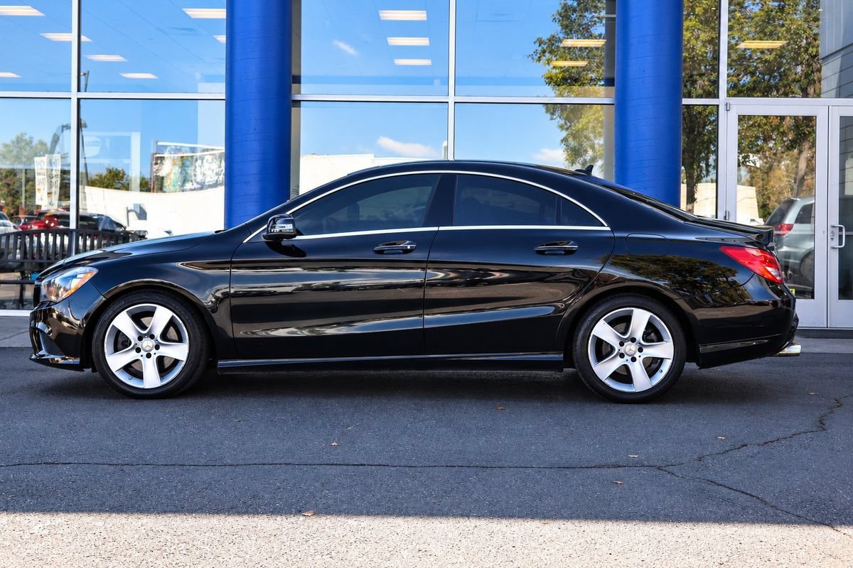 Used 2015 Mercedes-Benz CLA 250 4MATIC image 2