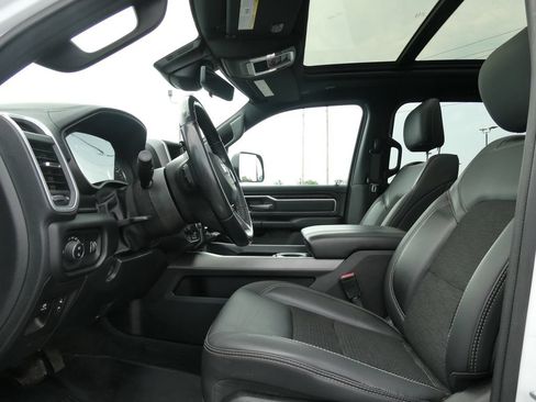 Used 2022 RAM 1500 Big Horn AWD/4WD image 22