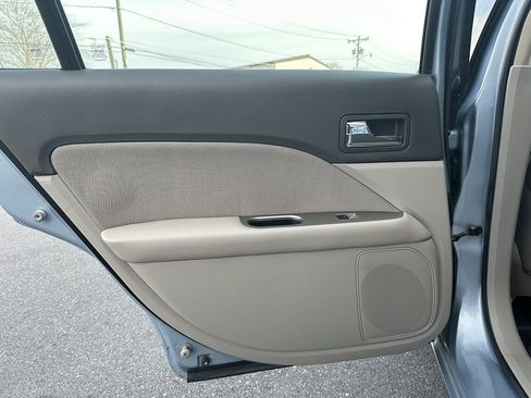 Used 2010 Ford Fusion Hybrid image 20