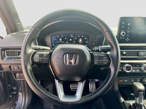 Used 2025 Honda Civic Sport Touring image 11