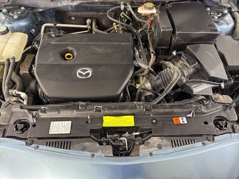 Used 2011 MAZDA MAZDA3 i Sport image 32