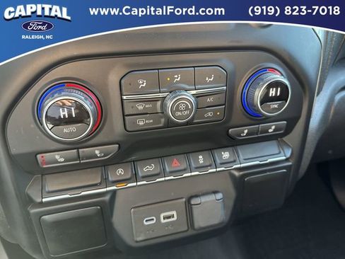 Used 2020 Chevrolet Silverado 1500 LT w/ All-Star Edition image 29