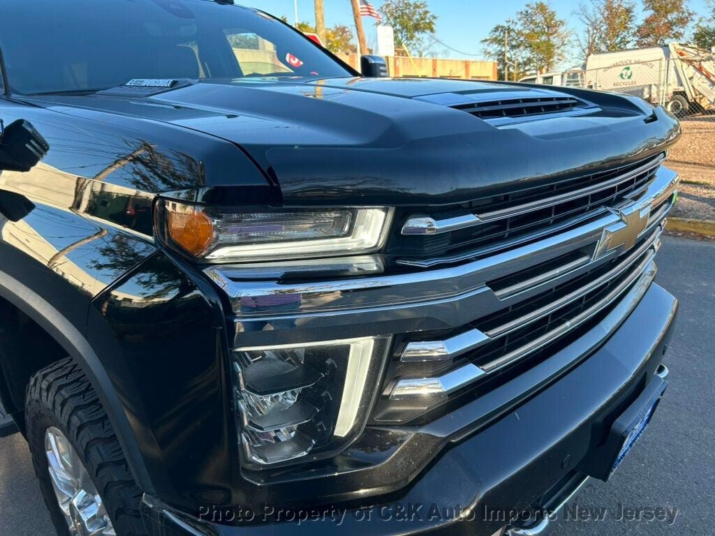 Used 2021 Chevrolet Silverado 2500 High Country w/ Technology Package AWD/4WD image 19