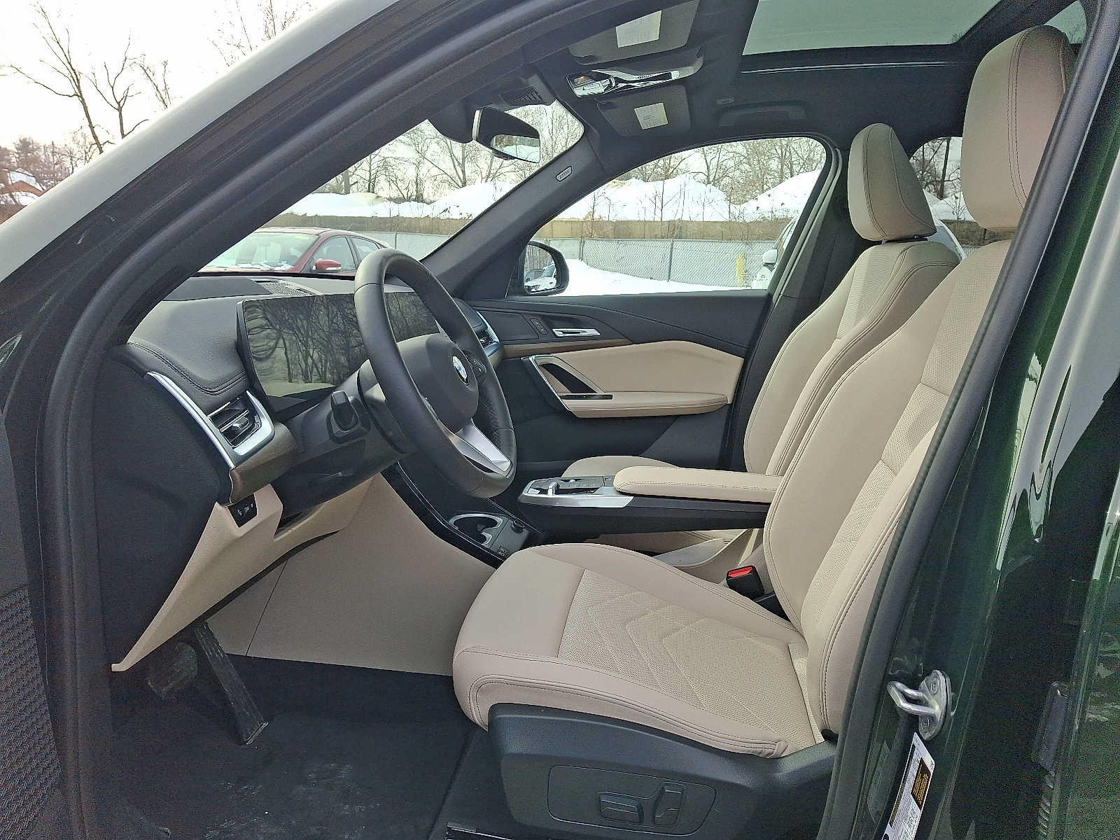 Used 2025 BMW X1 xDrive28i w/ Technology Package AWD/4WD image 13