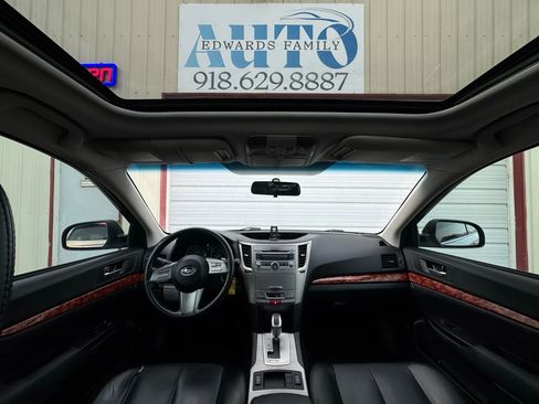 Used 2011 Subaru Legacy 2.5i Limited image 24