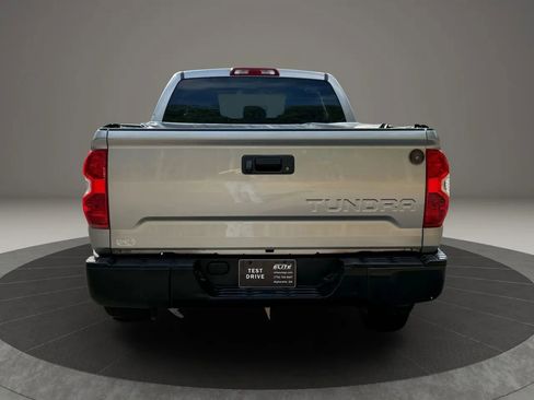 Used 2014 Toyota Tundra SR image 5
