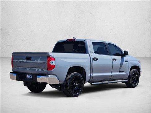 Used 2021 Toyota Tundra SR5 w/ SR5 Upgrade Package image 5