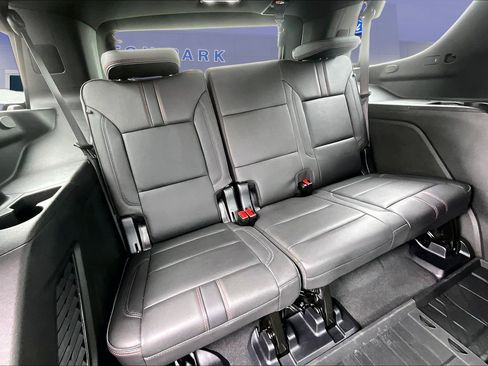 Used 2025 Chevrolet Tahoe RST w/ Comfort Package AWD/4WD image 26
