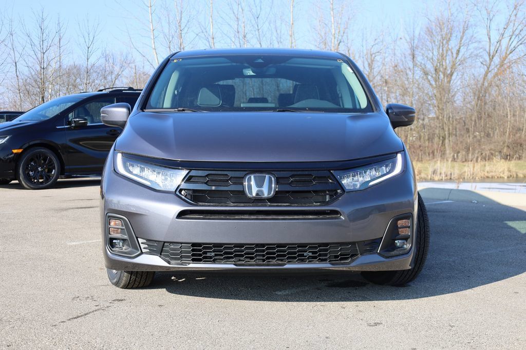 New 2027 Honda Odyssey Touring image 2