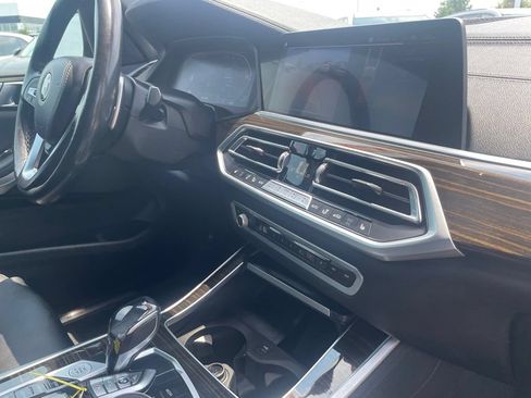 Used 2021 BMW X5 xDrive40i AWD/4WD image 29
