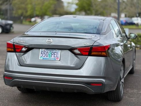 Used 2021 Nissan Altima 2.5 SV image 5
