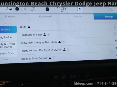 Used 2024 Jeep Wrangler Unlimited Sahara image 26