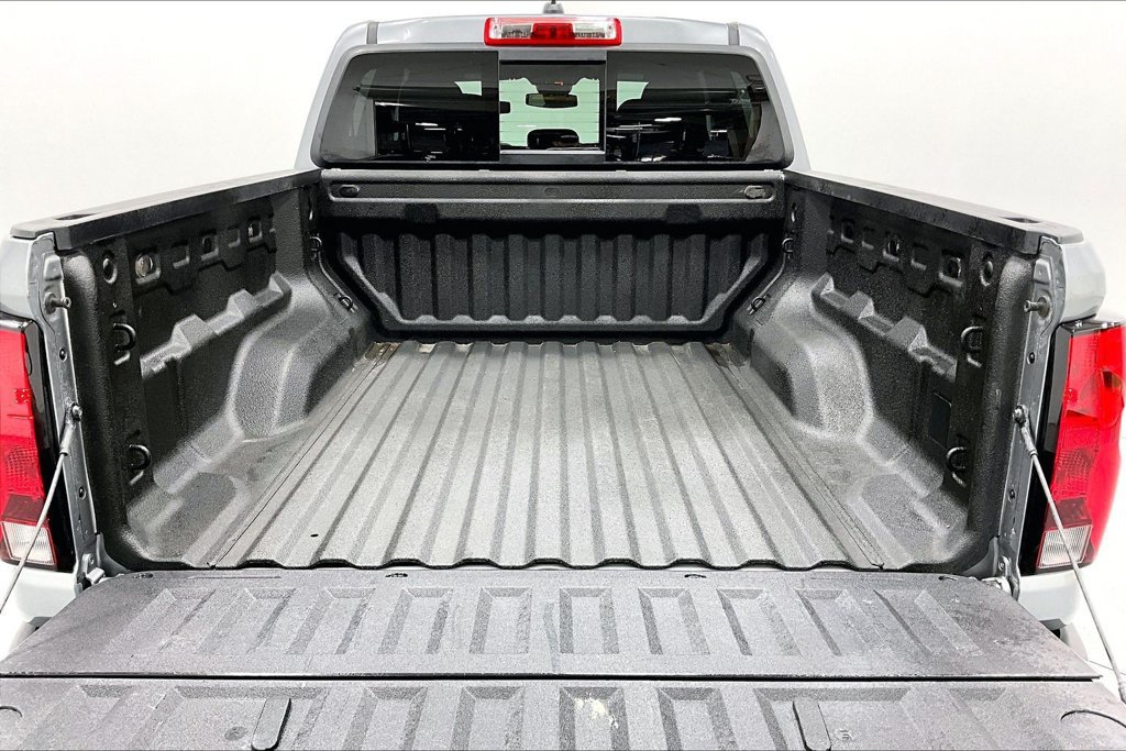 Used 2024 Chevrolet Colorado LT w/ LT Convenience Package RWD image 33