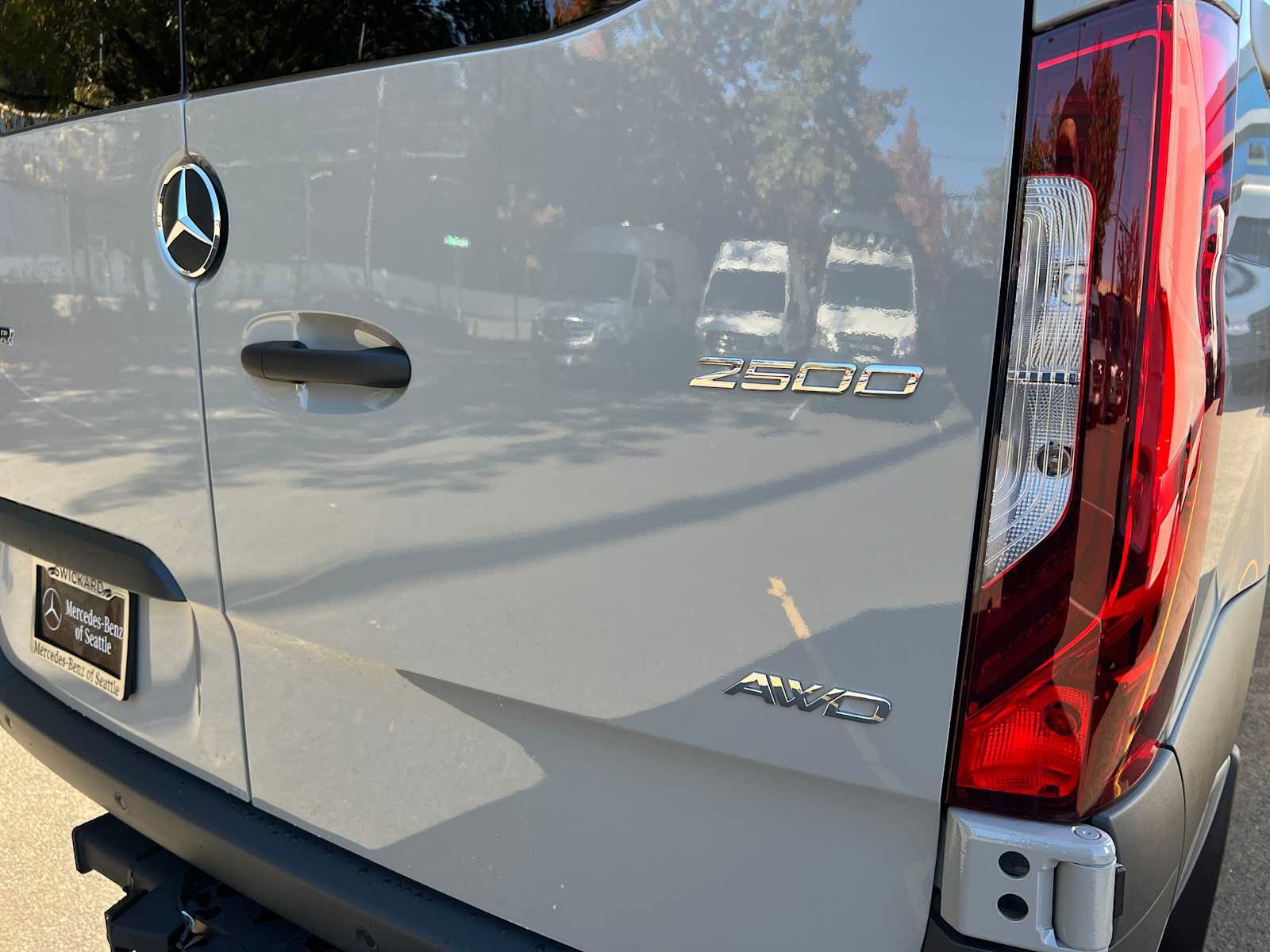Used 2026 Mercedes-Benz Sprinter 2500 image 17