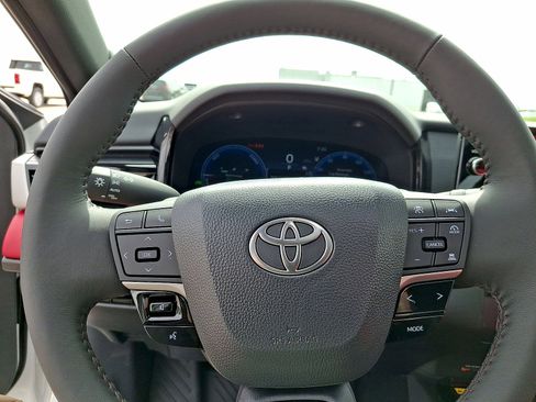 New 2026 Toyota Camry XSE FWD image 17
