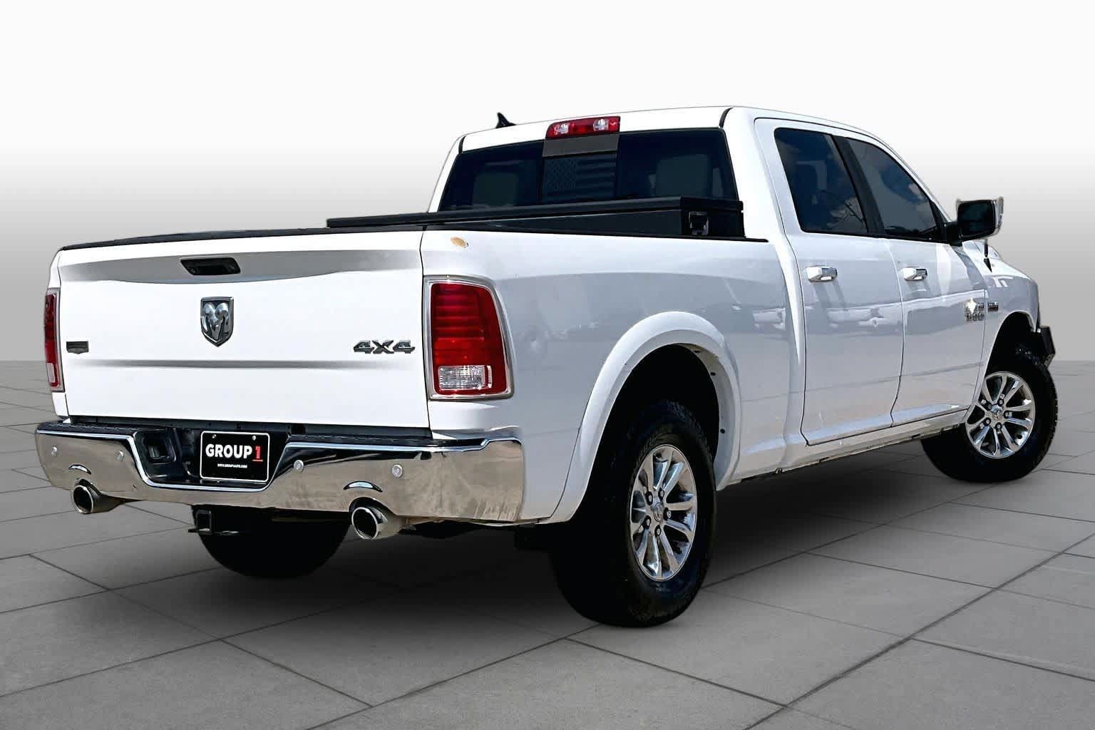 Used 2014 RAM 1500 Laramie w/ Convenience Group AWD/4WD image 13