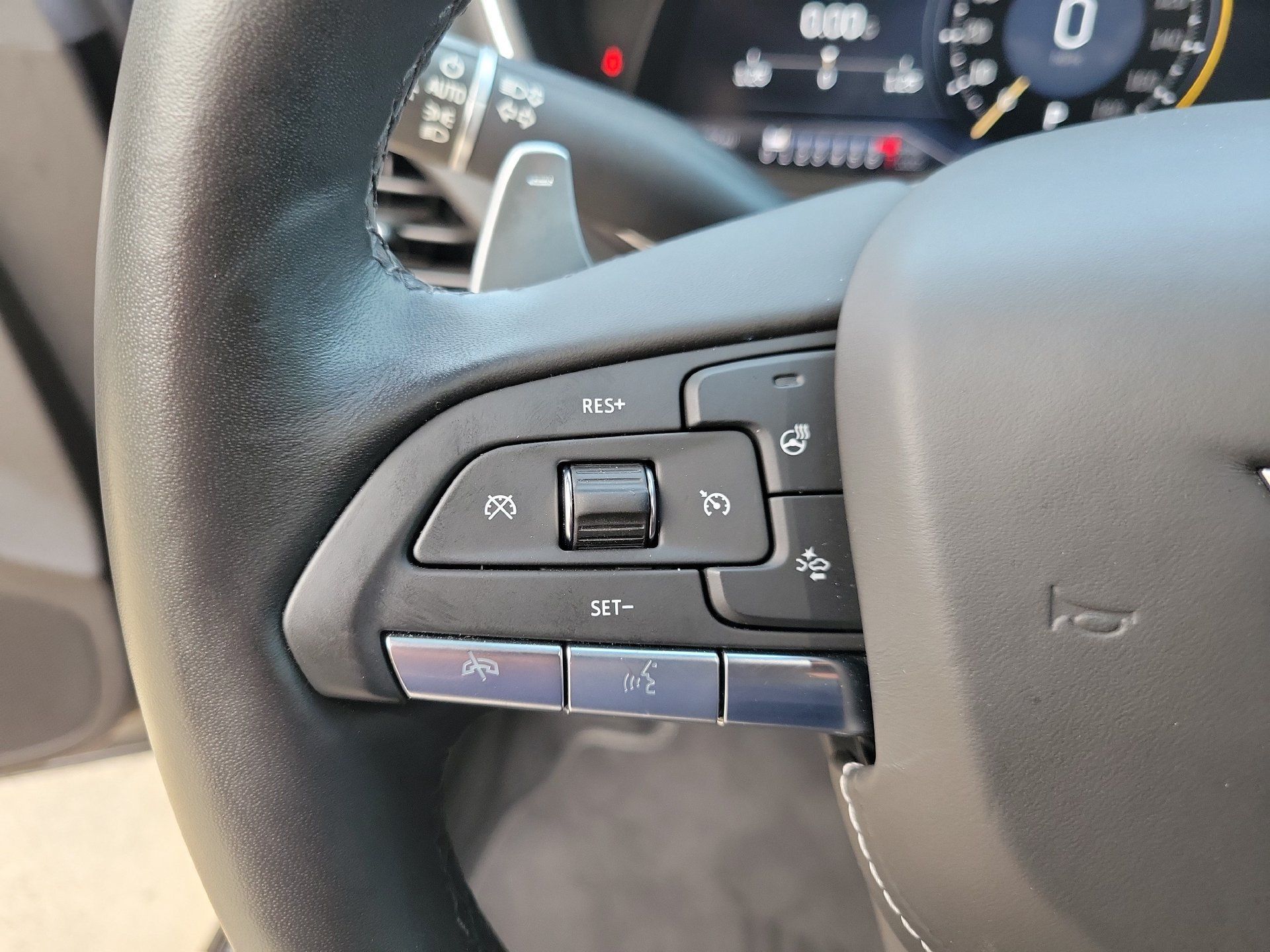 Used 2022 Cadillac CT5 V w/ Premium Package RWD image 32