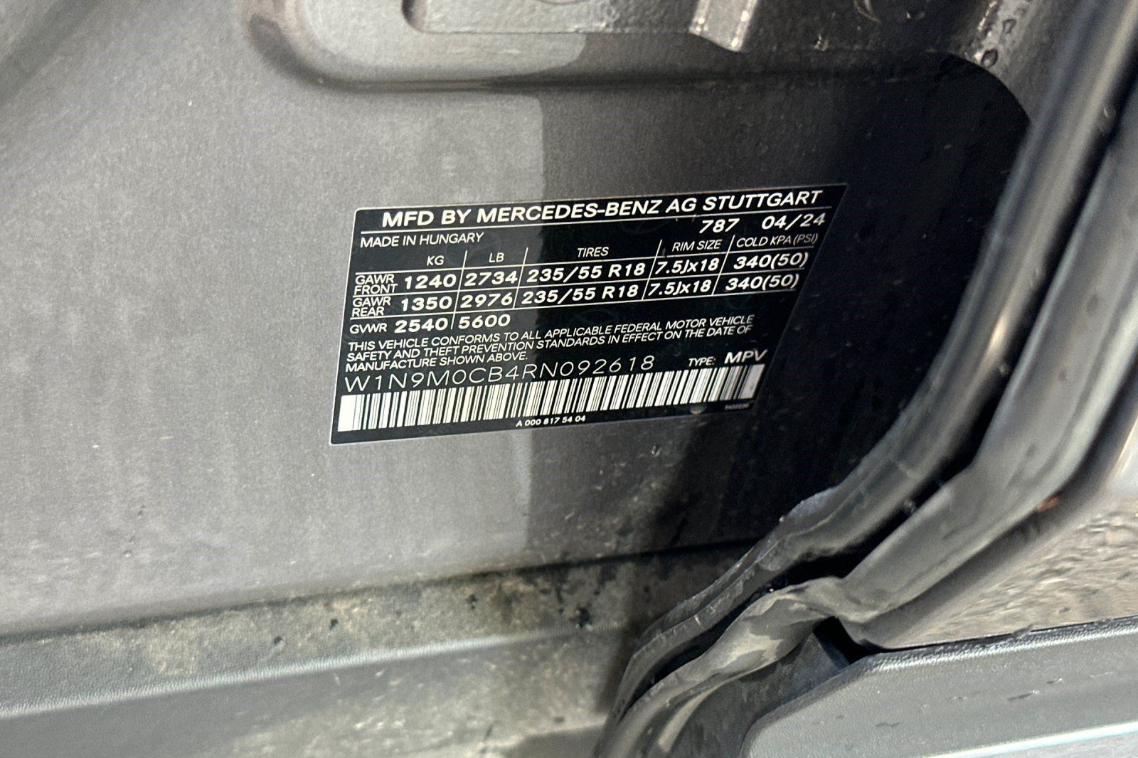 Used 2024 Mercedes-Benz EQB 250+ image 31
