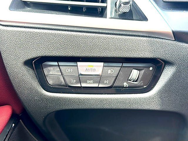 New 2026 BMW 330i Sedan w/ M Sport Package RWD image 58