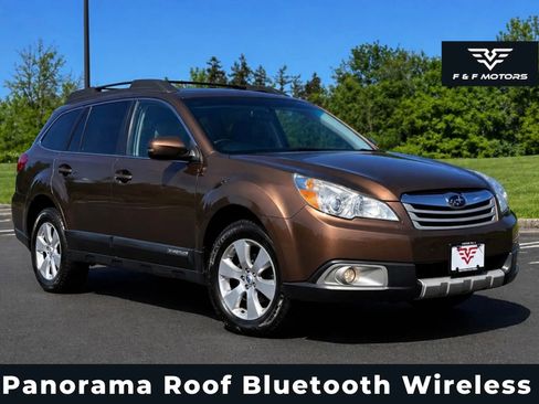Used 2012 Subaru Outback 2.5i Limited AWD/4WD image 1