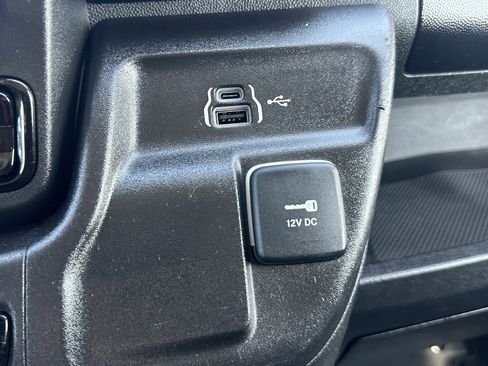 Used 2023 RAM ProMaster 3500 w/ Driver Convenience Group image 31