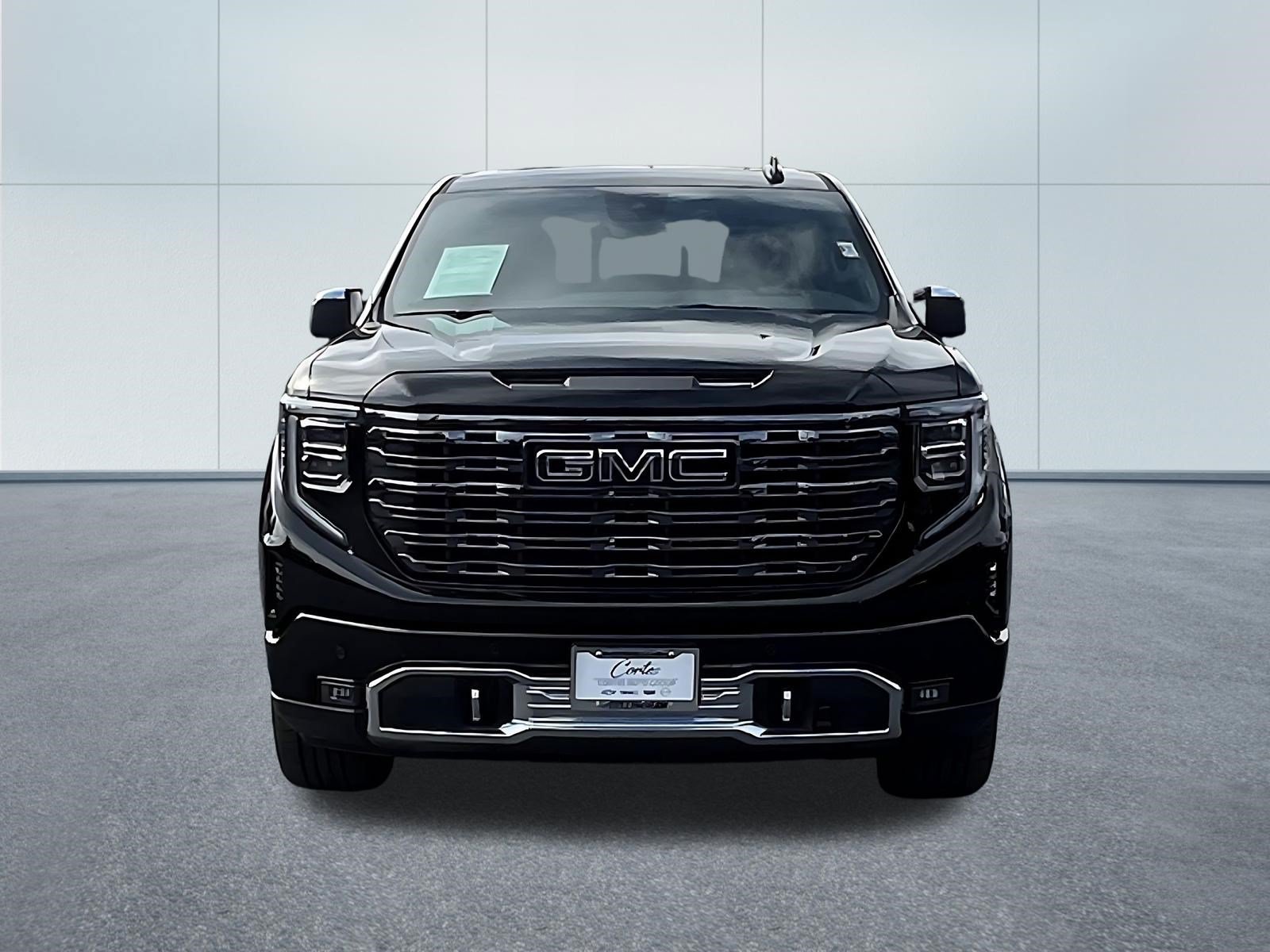 Used 2026 GMC Sierra 1500 Denali Ultimate AWD/4WD image 2