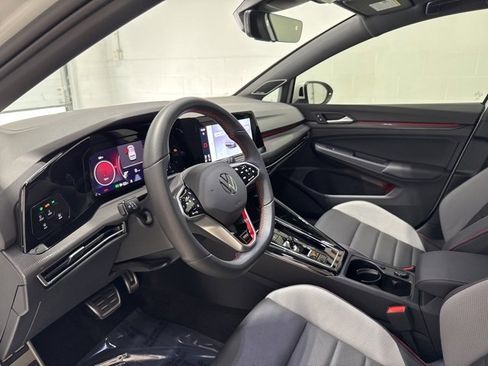 Used 2024 Volkswagen GTI Autobahn image 17
