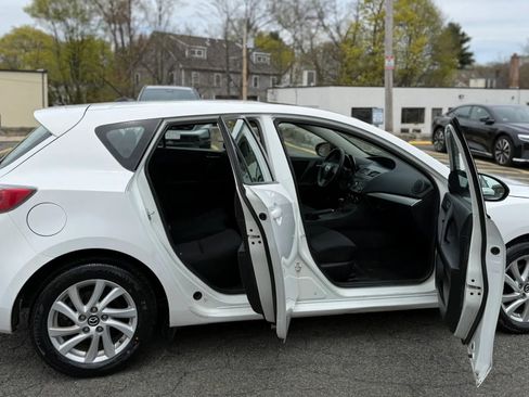 Used 2013 MAZDA MAZDA3 i Touring FWD image 8