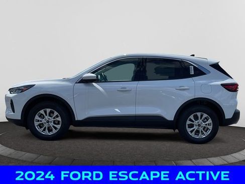 New 2024 Ford Escape Active w/ Tech Pack #2 AWD/4WD image 2