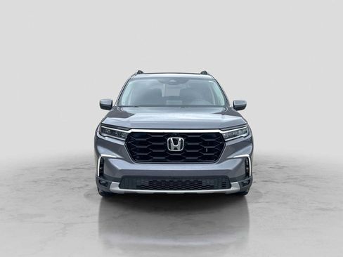 Used 2023 Honda Pilot Elite image 9