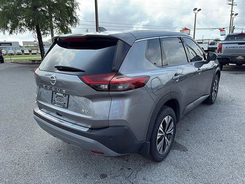 Used 2021 Nissan Rogue SV FWD image 5