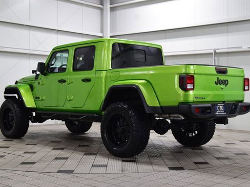 Used 2025 Jeep Gladiator Mojave AWD/4WD image 5