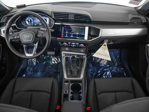 New 2025 Audi Q3 2.0T Premium image 12