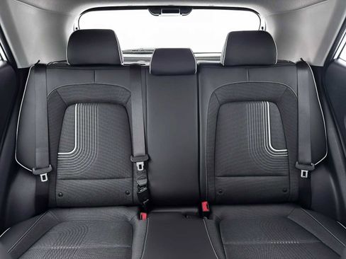 New 2026 Hyundai Venue SEL FWD image 16
