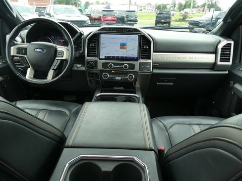 Used 2022 Ford F350 Platinum AWD/4WD image 21