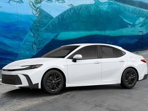 New 2026 Toyota Camry SE FWD image 4